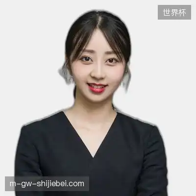 黄怡